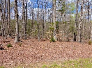 25 Sycamore Ct, Bracey, VA 23919