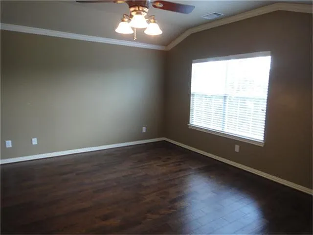 25254 Finchgrove Ln — Photo 14