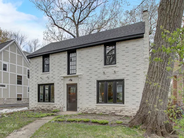 397 Jefferson Ave, Glencoe, IL 60022