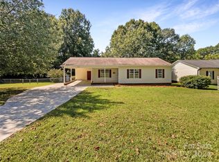 310 E Louisiana Ave, Bessemer City, NC 28016