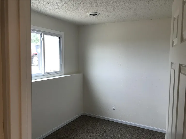 1413 Collins Ave #1 — Photo 5