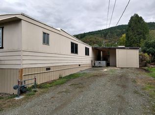 1030 Cook St, Myrtle Creek, OR 97457