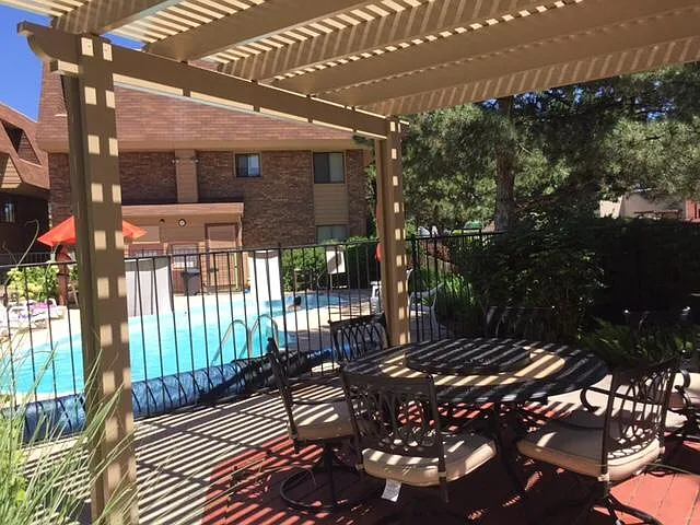 Outdoor entertainment with barbeque, patio furniture and pool. Always clean and inviting