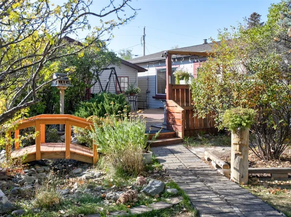 310 1st St E, Clyde Park, MT 59018