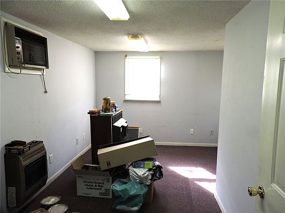 5th image of 306 Poland Rd