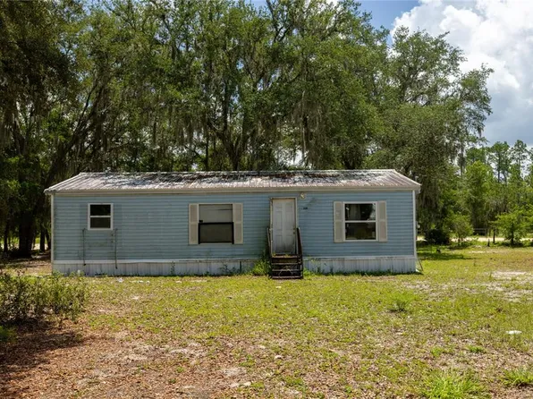 108 Kitty Ave, Interlachen, FL 32148