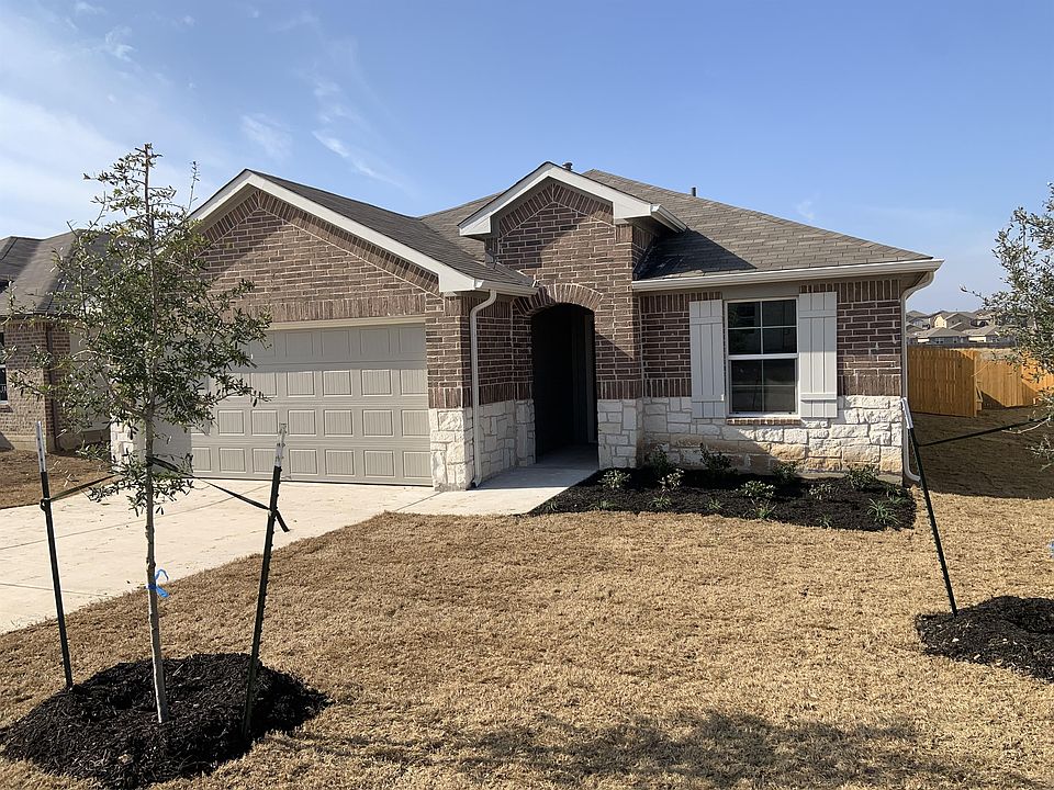 1st image of 219 Whipporwill Ln