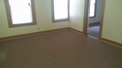 4th image of 32 Vine St