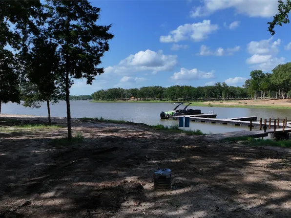 13110 Sunrise Cir, Malakoff, TX 75148