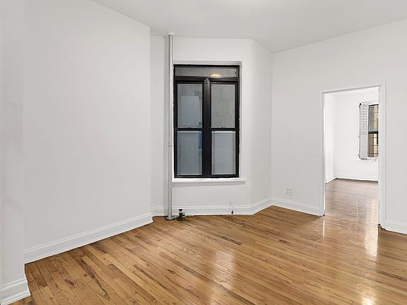 3rd image of 1777 Madison Ave #22