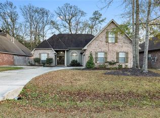 373 Autumn Lakes Rd, Slidell, LA 70461