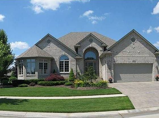 1st image of 56295 Broadmoor Ln