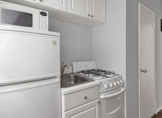 Rented by United Realty Group Unlimited | media 90