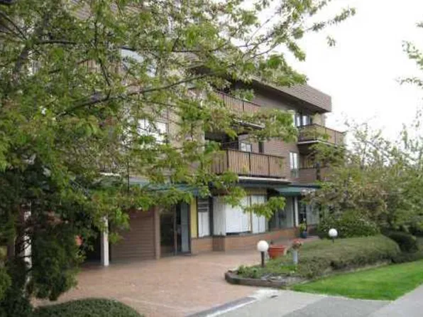 3663 W 16th Ave, Vancouver, BC V6R 3C3