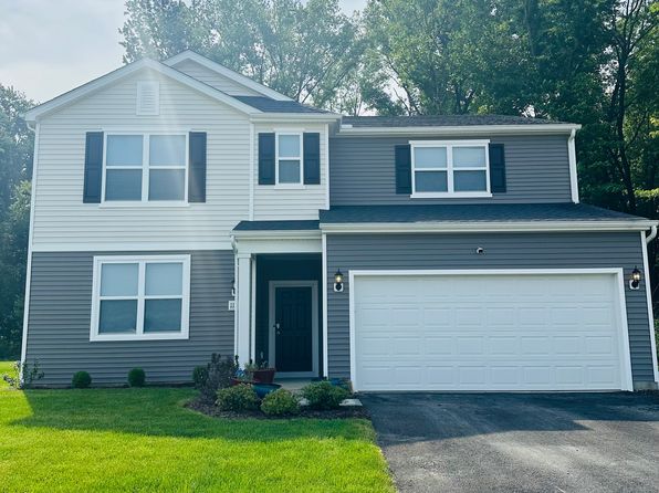 1186 Lake Forest Dr