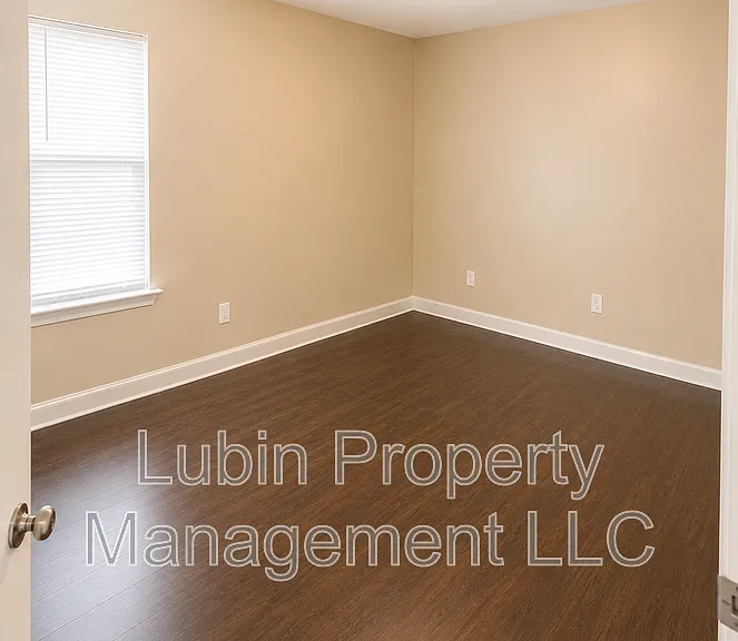 583 Moccasin Dr — Photo 5