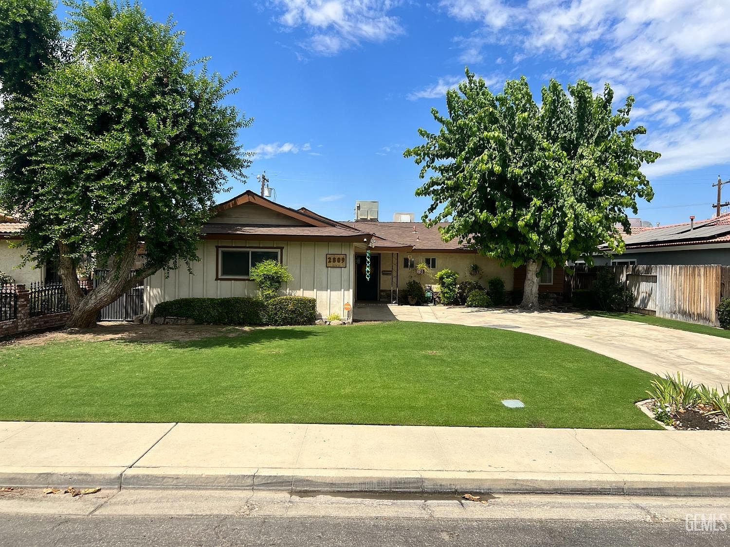 2809 Delburn St, Bakersfield, CA 93304 Zillow