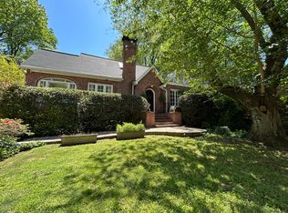 1297 Stillwood Dr, Atlanta, GA