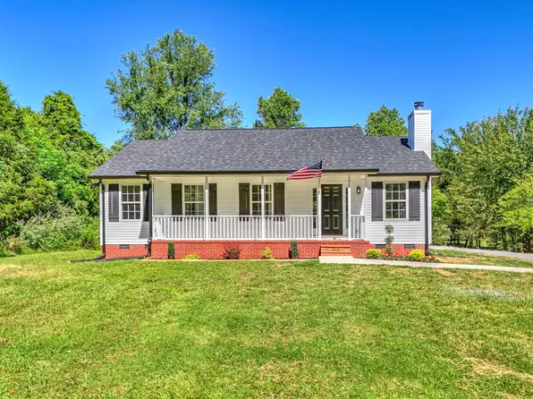 2475 Rock Springs Cemetery Rd, Columbia, TN 38401
