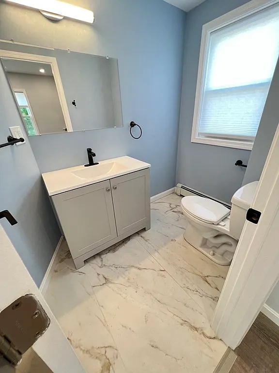 2 bed, 1000 sqft, $2,800 — Photo 2