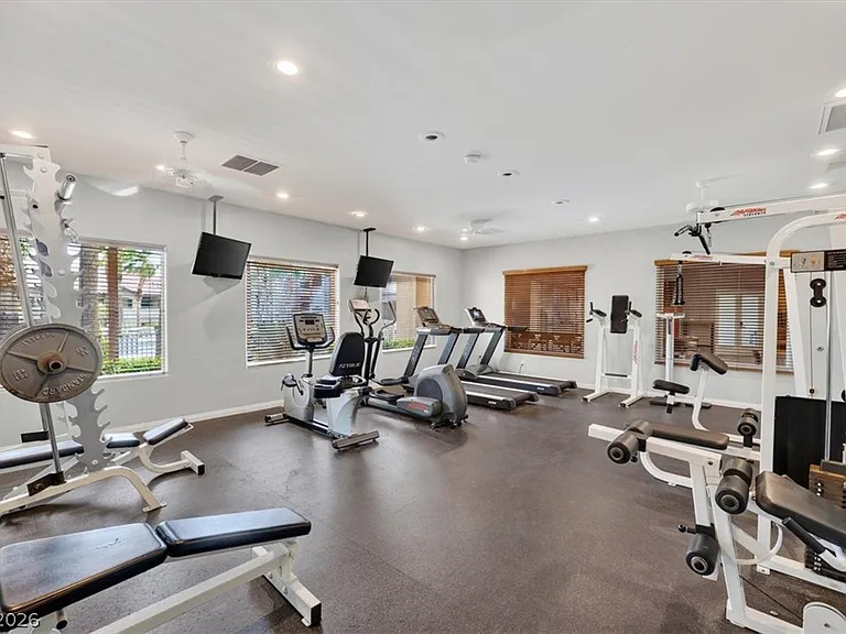 3320 Cactus Shadow St #103 — Photo 34
