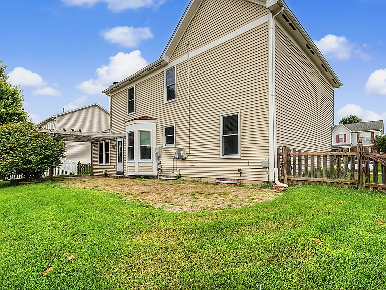 2242 Rosina Dr — Photo 48