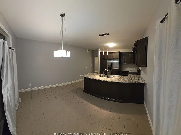 37 Stonecrest Blvd — Photo 7