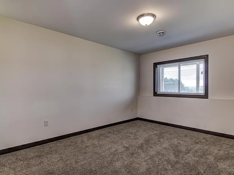 1978 Southridge Ave #1 — Photo 16