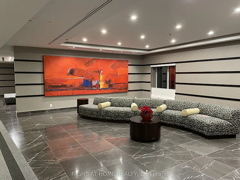 8 Park Rd #2206 — Photo 7