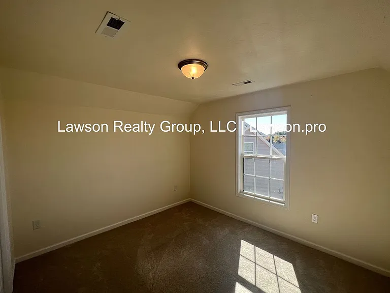 2080 Lawson Ln — Photo 47