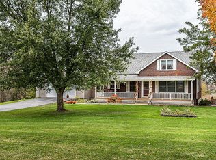 11315 W Chetlain Ln, Galena, IL 61036