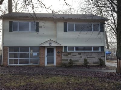 311 Oswego St, Park Forest, IL, 60466