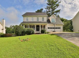 3336 Woodlaurel Dr, Snellville, GA
