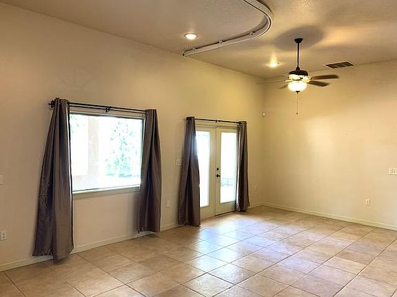 2nd image of 968 Flora Vista Dr