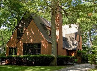 931 Forest Ave, Glencoe, IL 60022