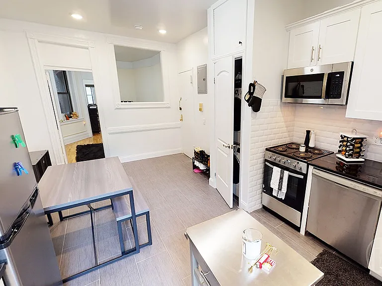533 E 87th St #3E — Photo 14