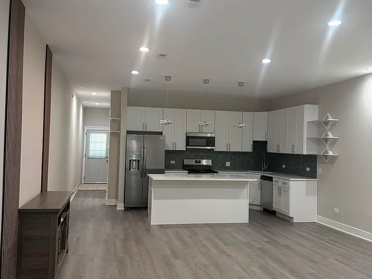 5549 N Lincoln Ave #3 — Photo 15