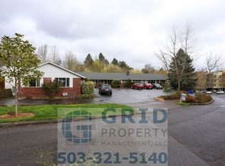 3209 SW Marigold St, Portland, OR 97219