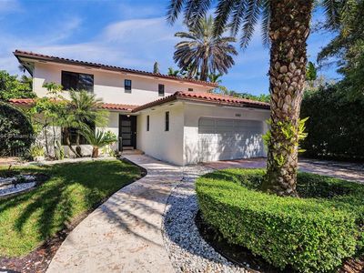 1043 Alfonso Ave, Coral Gables, FL, 33146