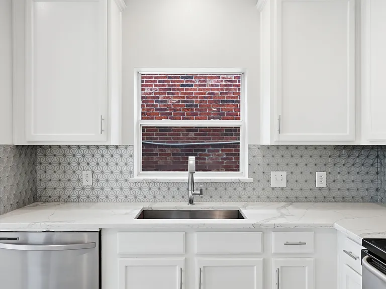 14710 Crystal Lake Dr — Photo 23