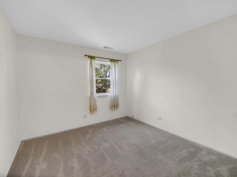 2403 Mallow Ct #Z2 — Photo 14