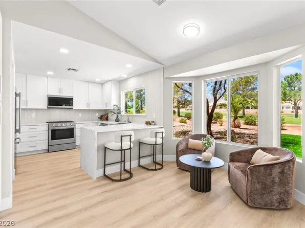 2641 Legend Dr, Las Vegas, NV 89134