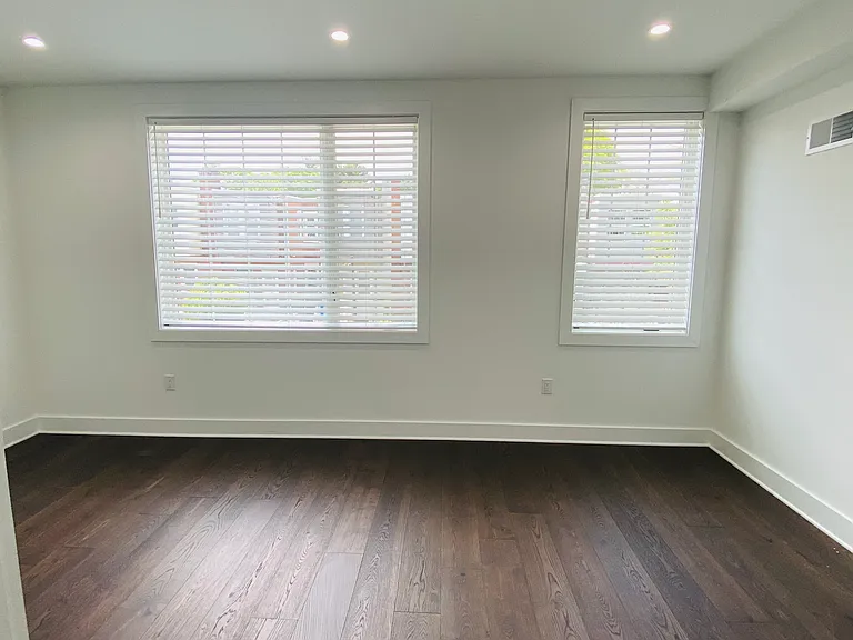 95 E Montana St #3 — Photo 13