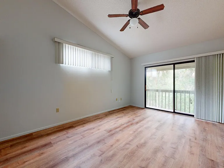 5166 Lancewood Dr — Photo 24