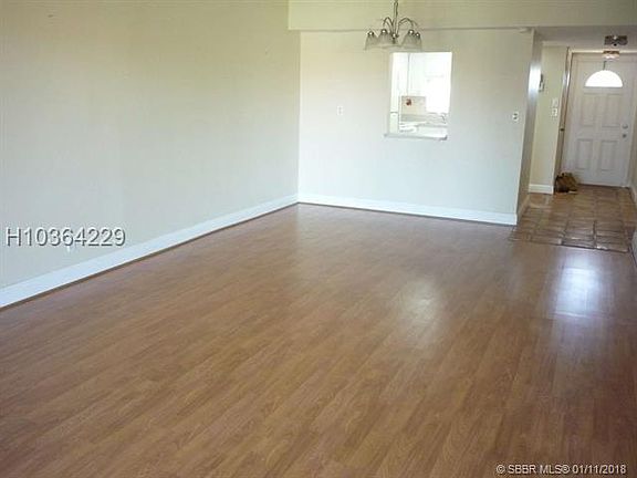 5th image of 671 S Hollybrook Dr APT 304