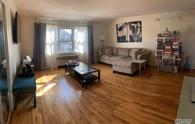 1st image of 450 Clement Ave