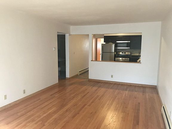 4th image of 1160 E Singer Cir APT 14