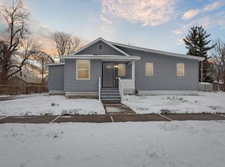 1137 Hurd Ave, Benton Harbor, MI 49022