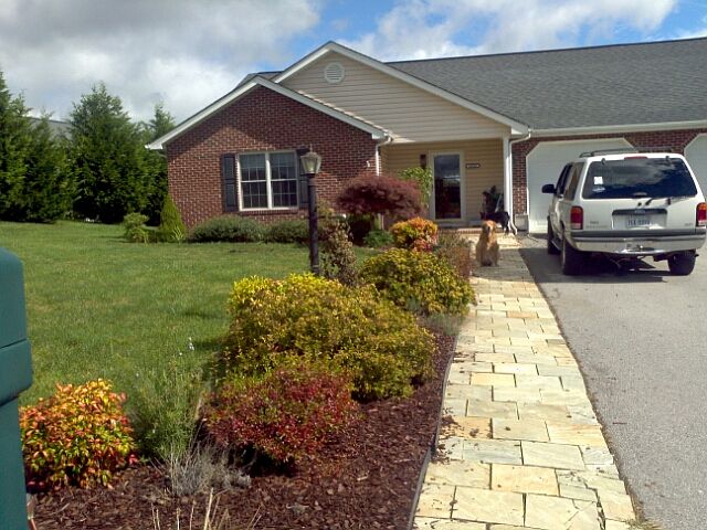 1st image of 16743 Chase Ln