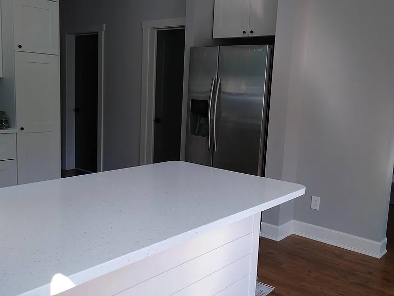 1246 Russell Ave SE — Photo 13